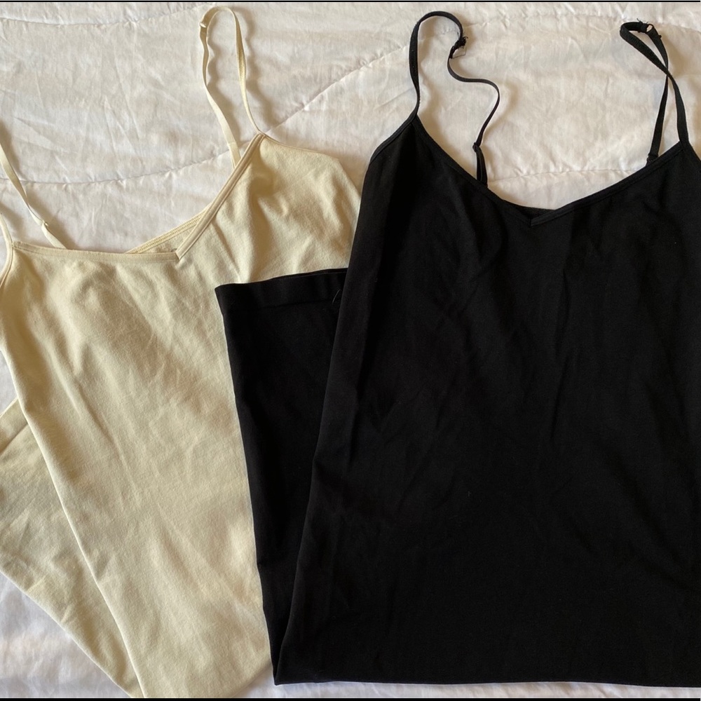 2 Free People Seamless Mini’s by Intimately
